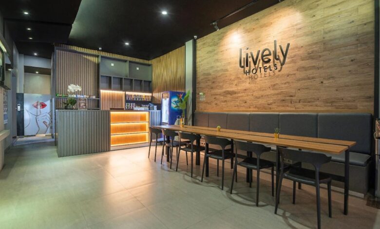Cuma Jalan Kaki dari Stasiun Gubeng, Ini Alasan Lively Hotel City Center Surabaya Menarik 1 Cuma Jalan Kaki dari Stasiun Gubeng, Ini Alasan Lively Hotel City Center Surabaya Menarik