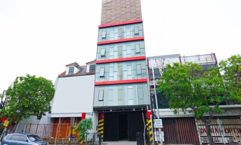 Menginap di Flagship 3688 Pot Art Surabaya, Hotel Murah dengan Lokasi Strategis 1 Menginap di Flagship 3688 Pot Art Surabaya, Hotel Murah dengan Lokasi Strategis
