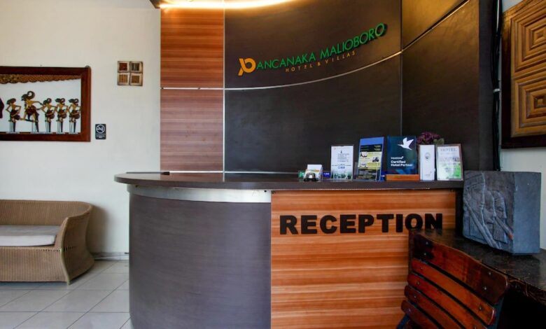 Menginap di Townhouse Oak Pancanaka Malioboro, Hotel Nyaman dengan Kolam Renang