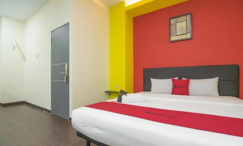 RedDoorz near ITC Mangga Dua, Hotel Murah Dekat Pusat Belanja Jakarta 1 RedDoorz near ITC Mangga Dua, Hotel Murah Dekat Pusat Belanja Jakarta